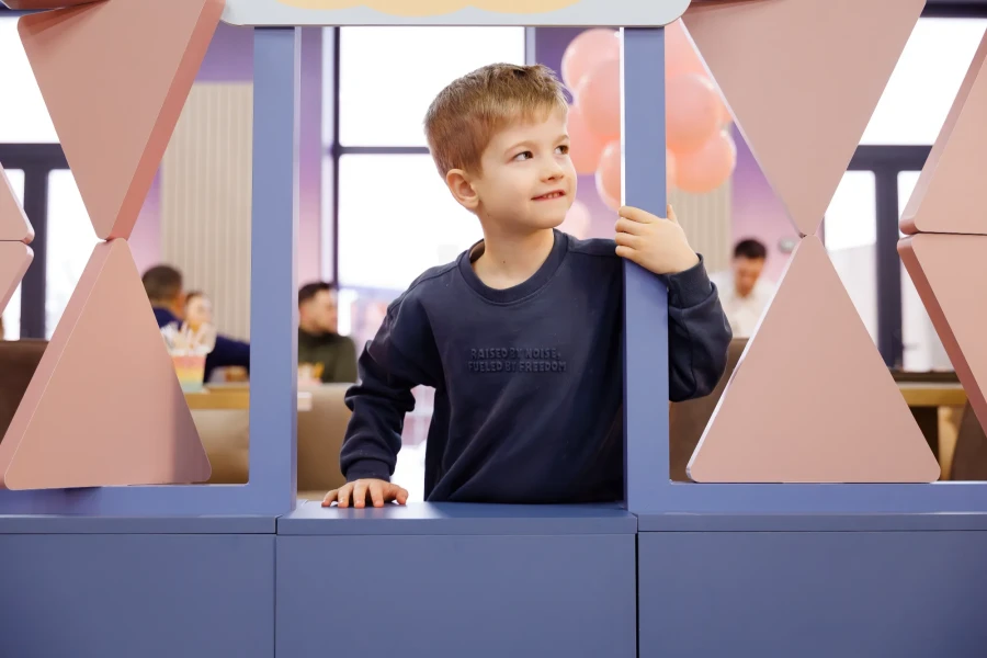 Loc de joacă Timișoara – Inovo Play | Petreceri copii & închiriere spațiu joacă