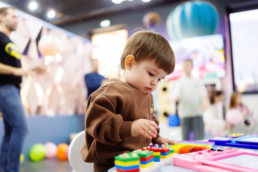 Loc de joacă Timișoara – Inovo Play | Petreceri copii & închiriere spațiu joacă