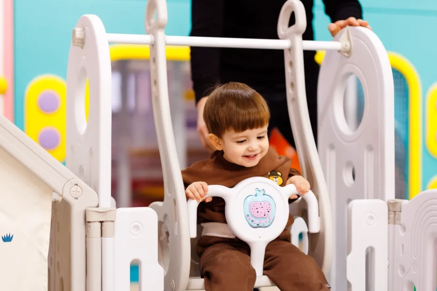 Loc de joacă Timișoara – Inovo Play | Petreceri copii & închiriere spațiu joacă