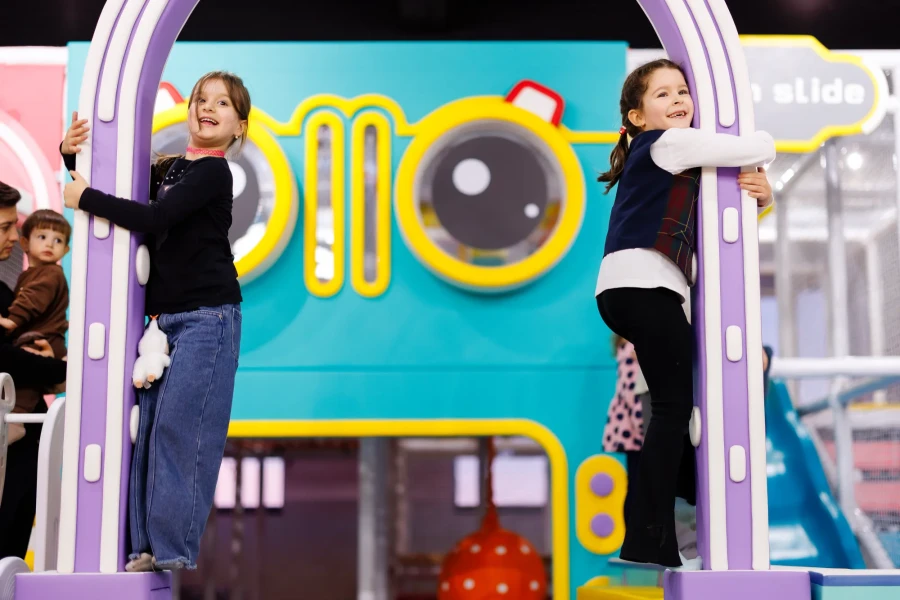 Loc de joacă Timișoara – Inovo Play | Petreceri copii & închiriere spațiu joacă
