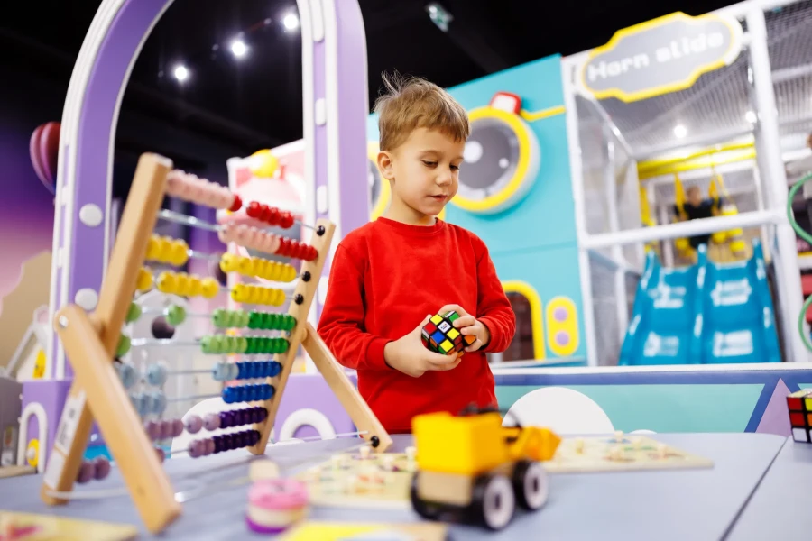 Loc de joacă Timișoara – Inovo Play | Petreceri copii & închiriere spațiu joacă